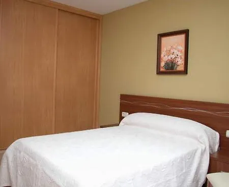 Апартаменти Sanxenxorural - La Rana Саншеншо